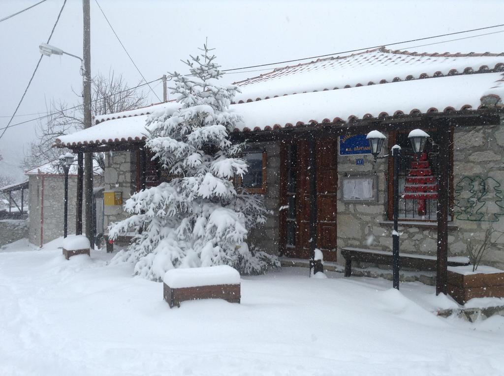 Mountain Villa Graviá Buitenkant foto